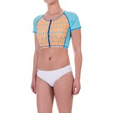 TYR Milos Aluna Crop Swim Top - Short Sleeve (For Women)