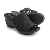 bernie mev. Kent Wedge Sandals (For Women)