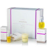 AromaWorks Rejuvenating Rose Indulgence Gift Set